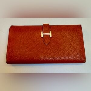 Hermes Paris made in France classic orange Bearn Pebbled Leather wallet VGC